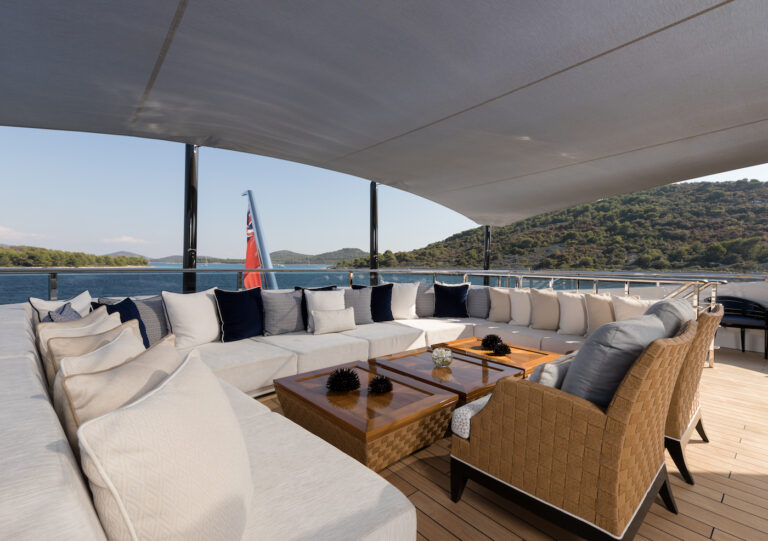 Aft Deck Seating