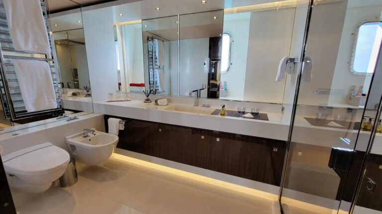 Master Ensuite
