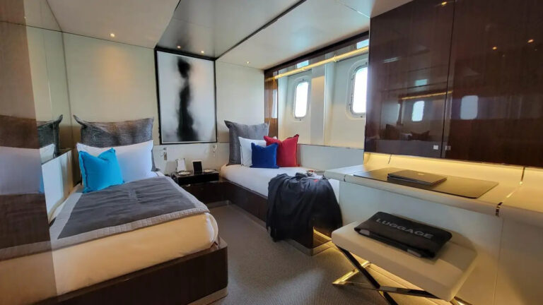 Twin Cabin