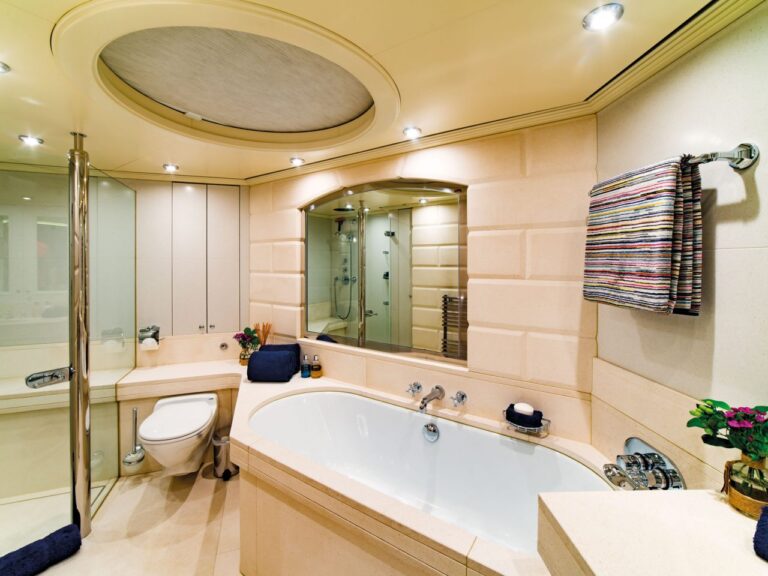 Ensuite Bathroom