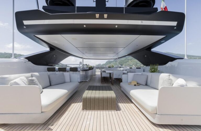 Exterior Relaxation Area