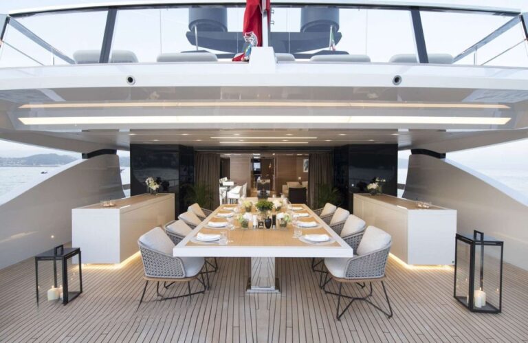 Exterior Dining Area