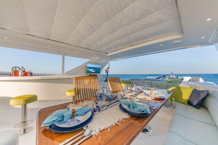 Alfresco Dining