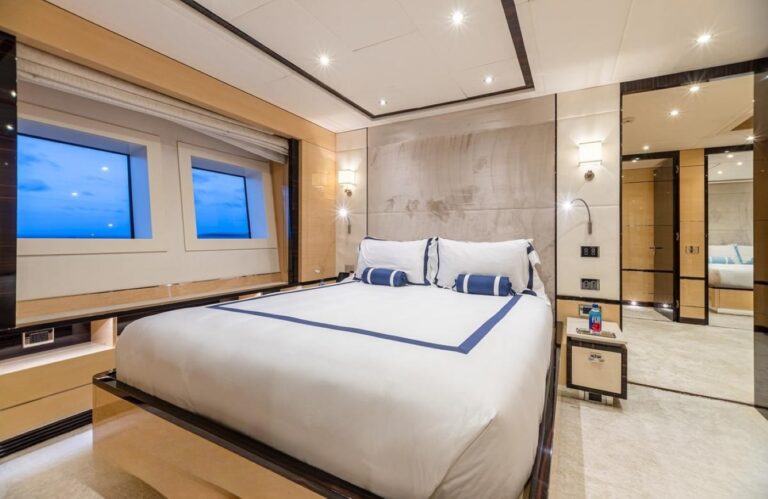 Vip Cabin