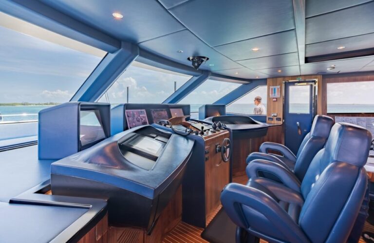 Captains Cabin
