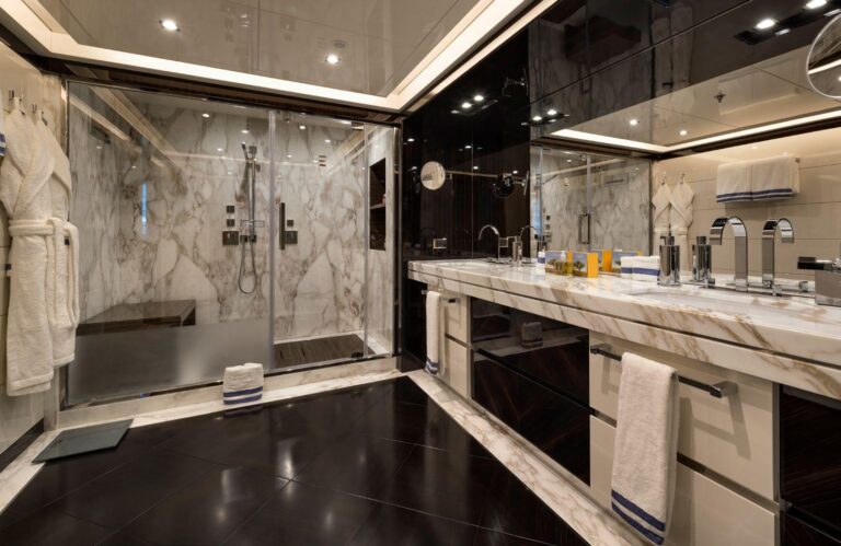 Master Ensuite