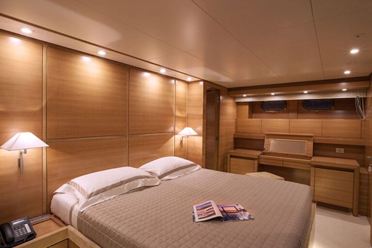 Guest Cabin