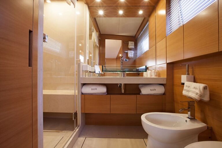 Guest Cabin