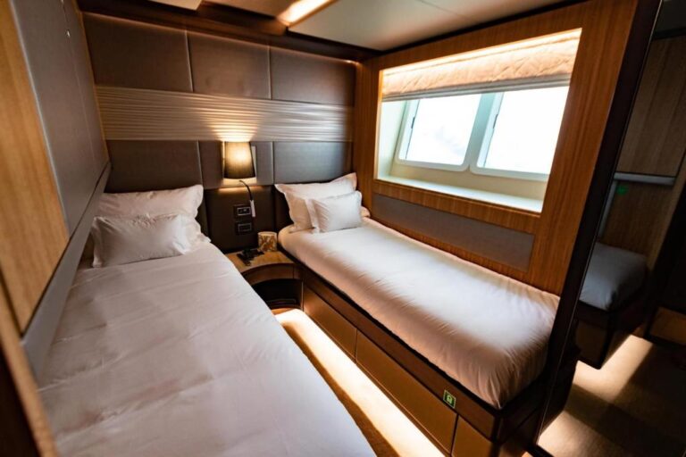 Twin Guest Cabin