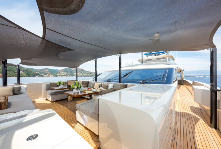 Alfresco Dining