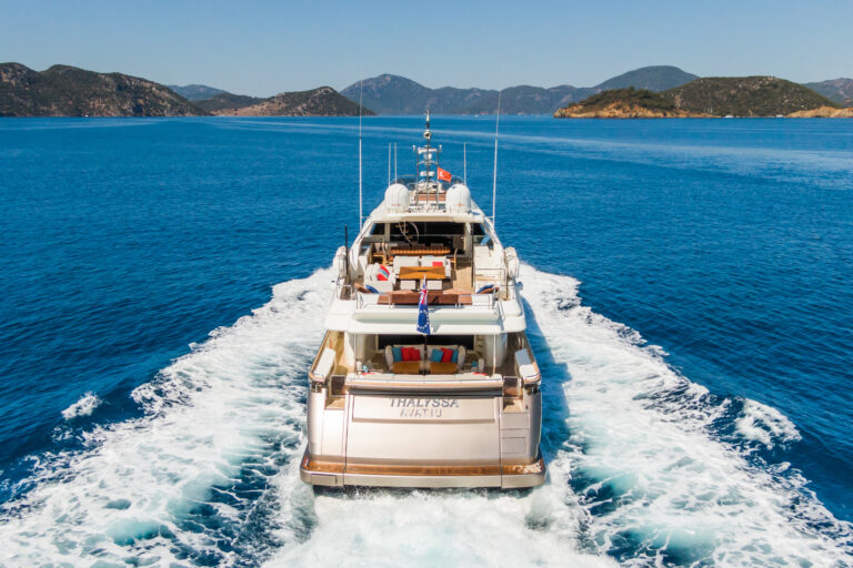 Aft View Running