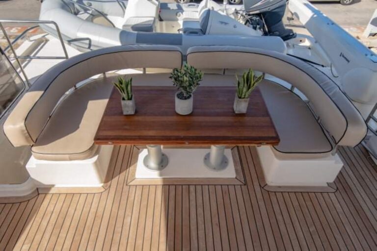 Exterior Dining Area