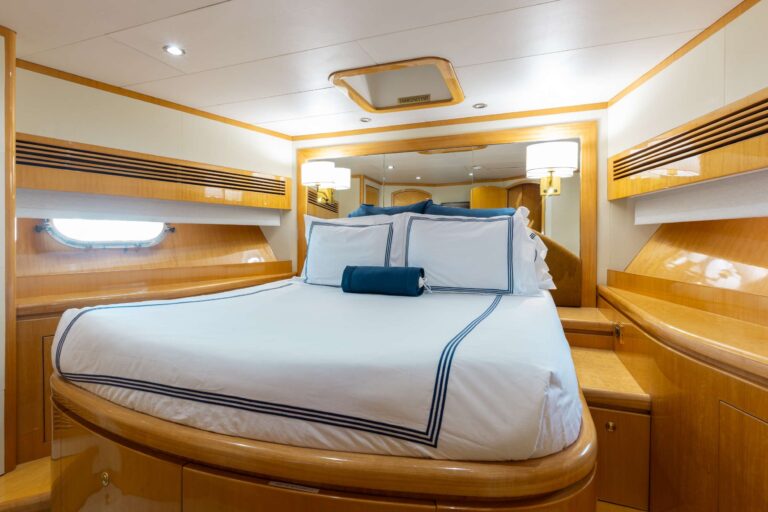 Double Cabin
