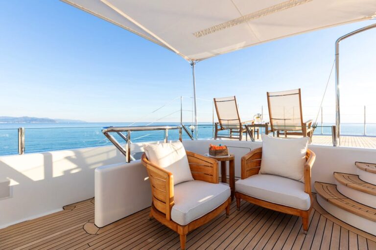 Sun Deck Seating