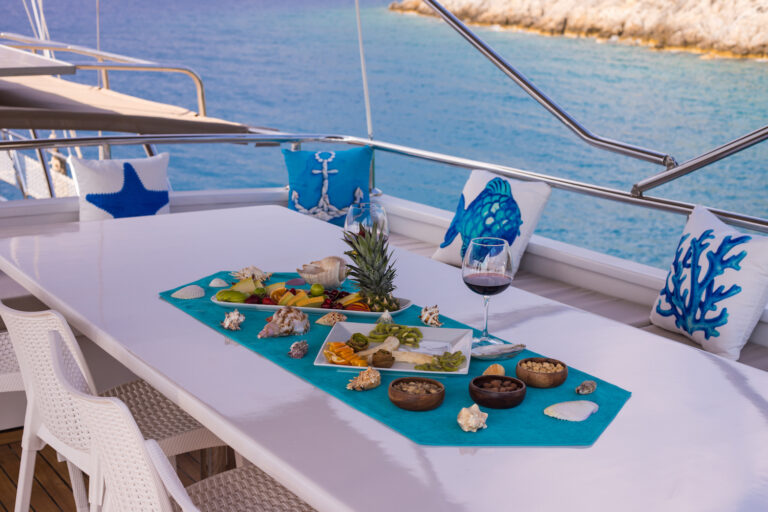 Flybridge Seating