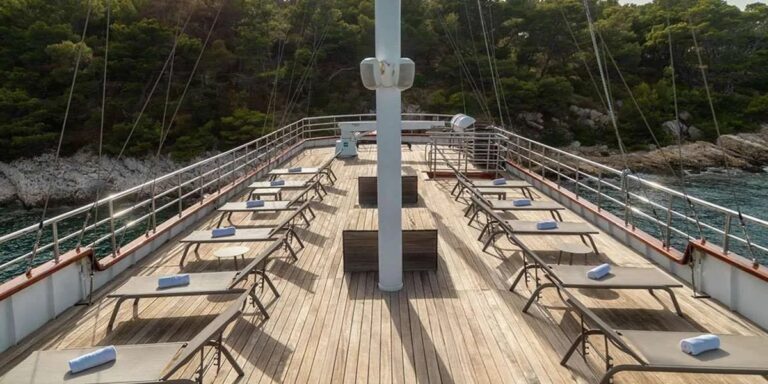 Sun Deck