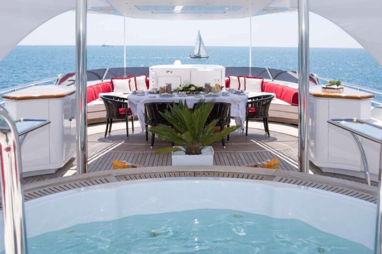 Sundeck