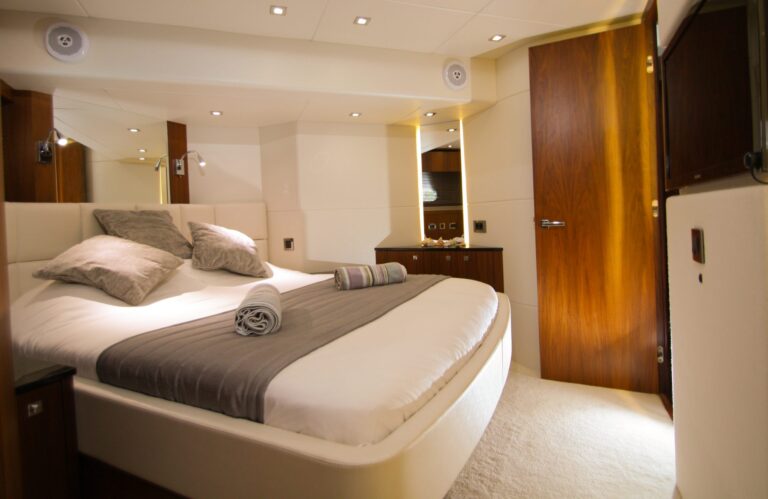 Starboard Cabin