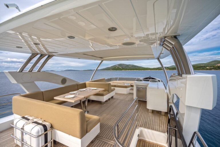 Flybridge