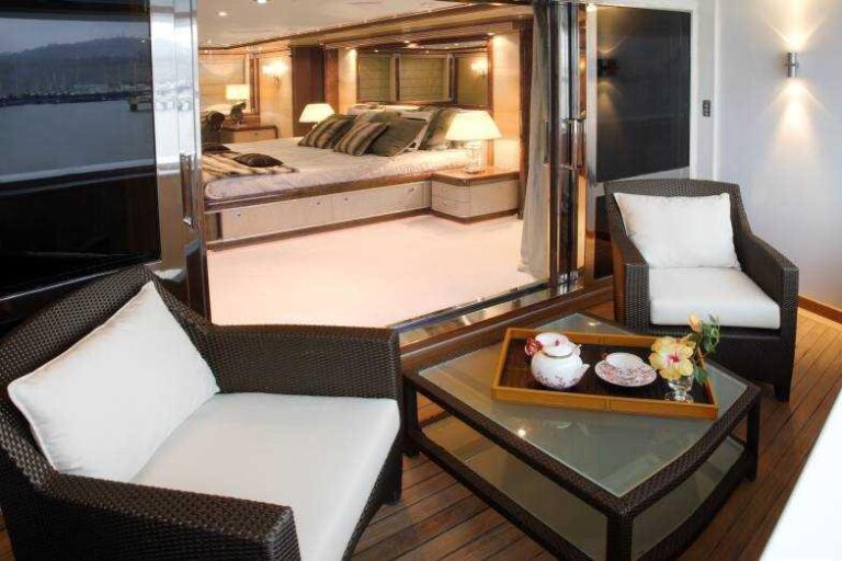 Interior 00010