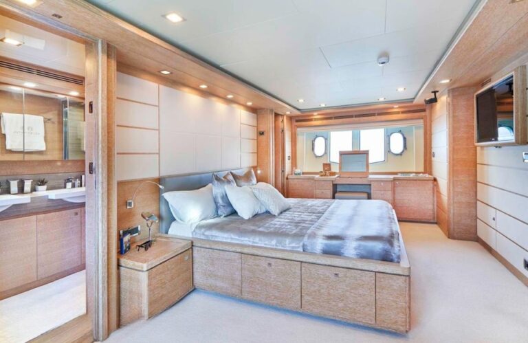 Vip Cabin
