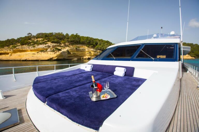 MY ACE SIX - Foredeck