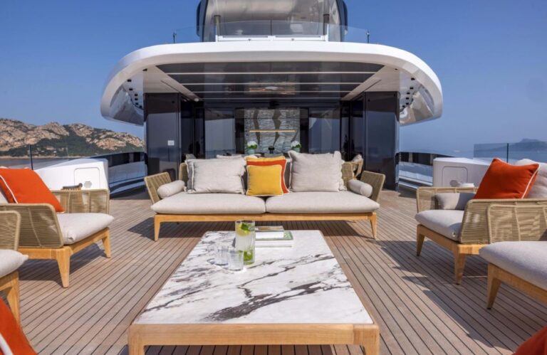 Exterior Relaxation Area