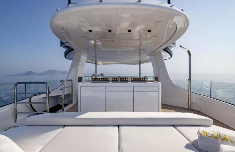 Exterior Relaxation Area