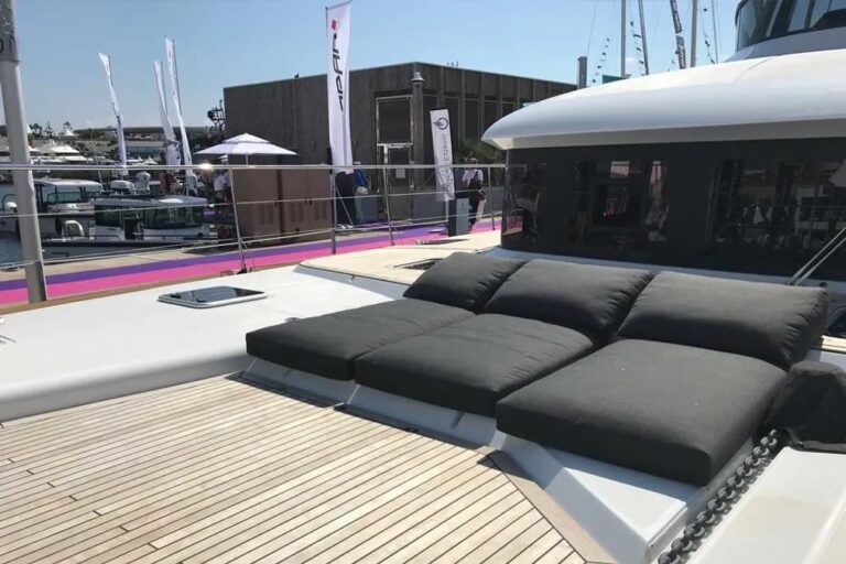 Foredeck Sun Pads