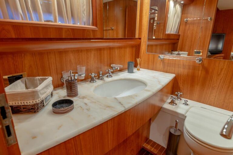 Ensuite Bathroom