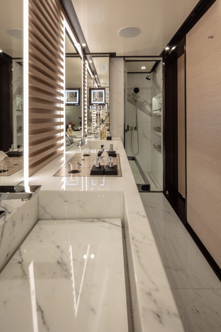 Ensuite