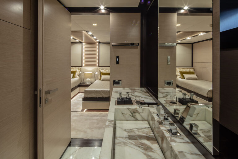 Ensuite