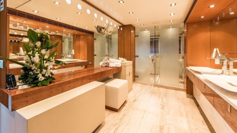 Master Ensuite