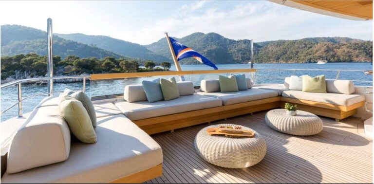 Exterior Relaxation Area