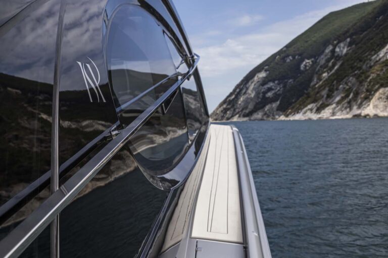 Side Deck