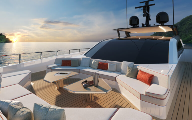 Foredeck Lounge