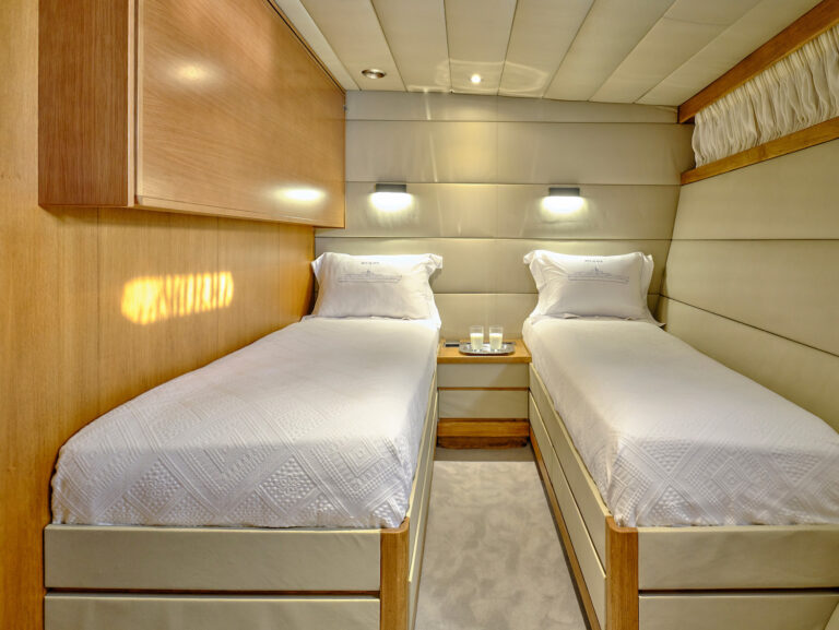 Twin Cabin
