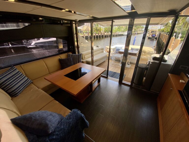 Saloon