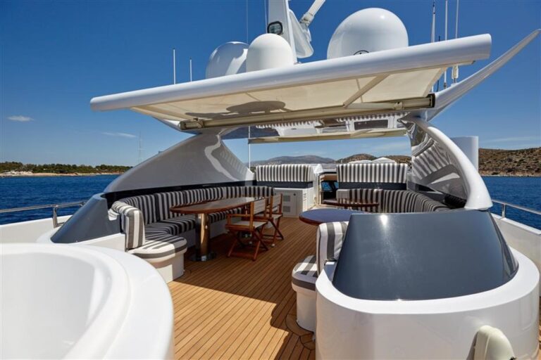 Sundeck