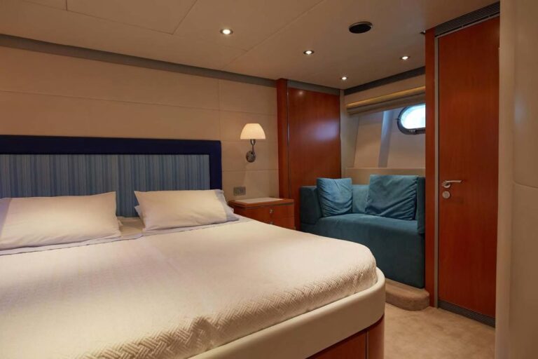 Double Guest Cabin