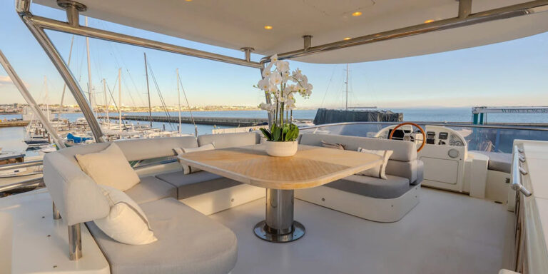 Sun Deck Dining