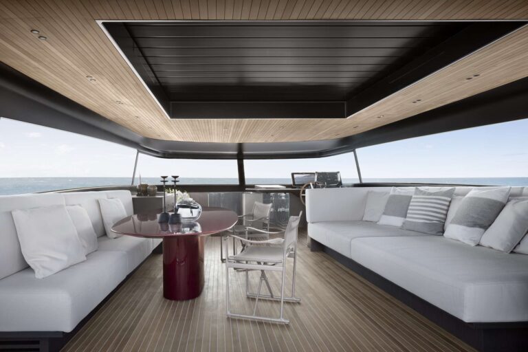 Upper Deck