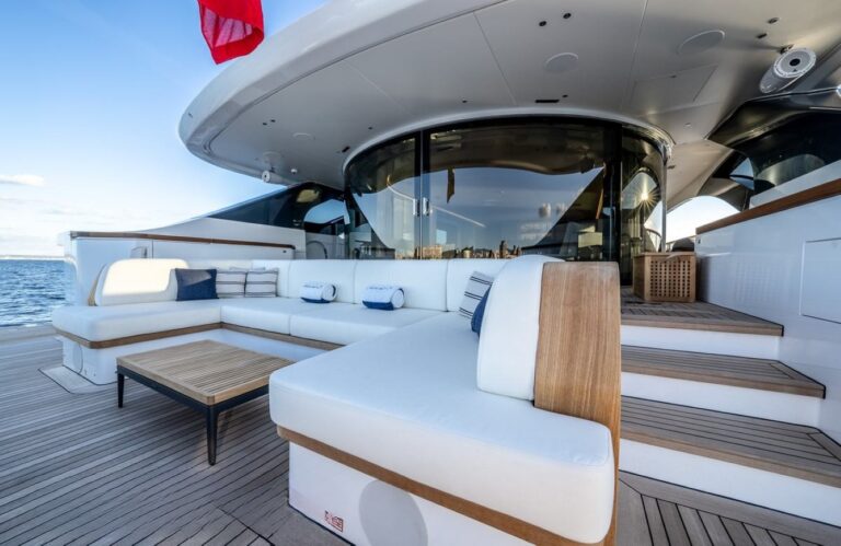 Exterior Relaxation Area