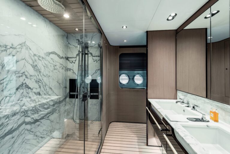 Master Ensuite