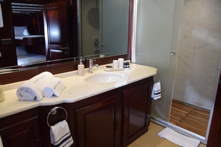 Ensuite