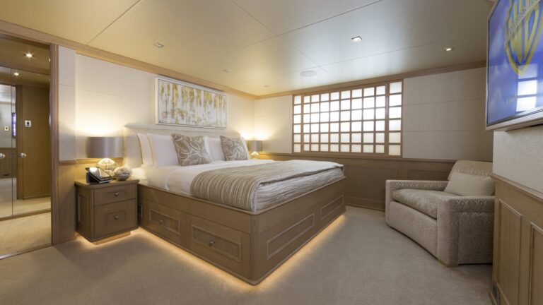 Guest Cabin
