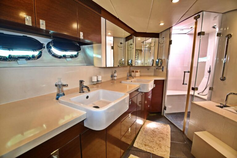 Master Ensuite