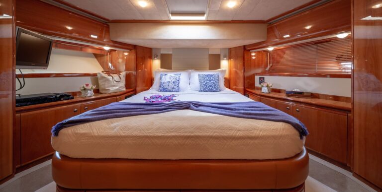 VIP Cabin