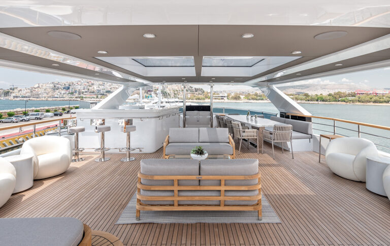Sun Deck (sistership)