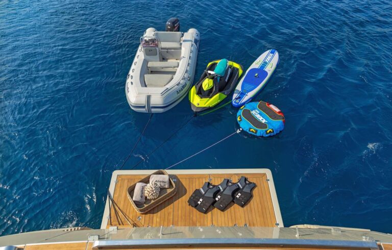 Water toys